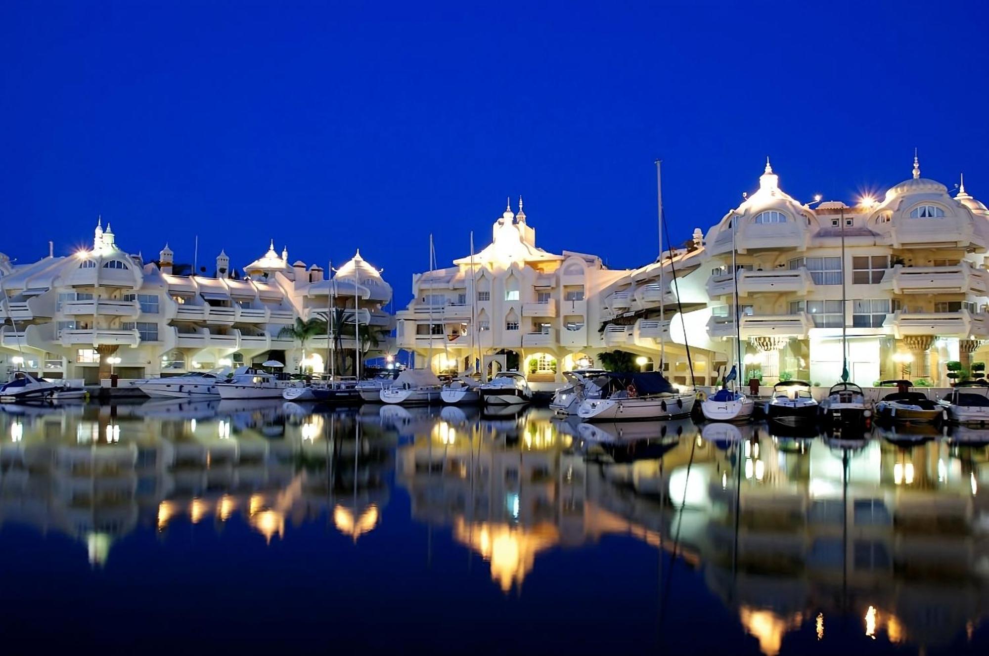 Jupiter. Moderno Estudio. Vistas Al Mar Y Montana Benalmádena Εξωτερικό φωτογραφία